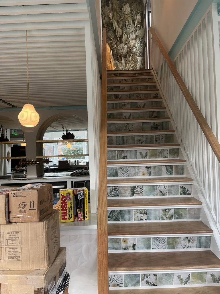Business Case Use Cafe Restaurant Stairwell Design